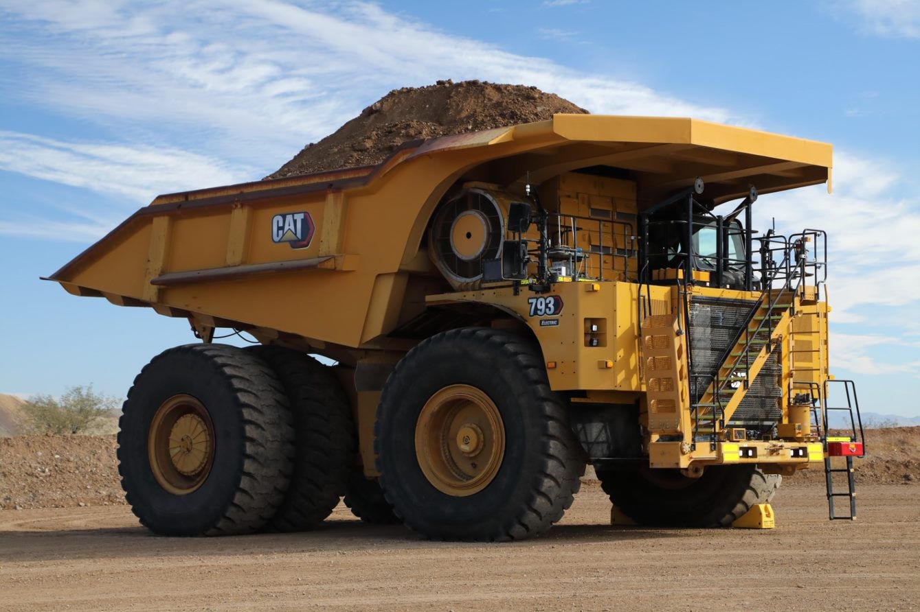 Electric mining dump truck